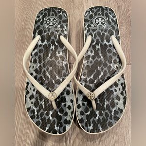 Tory Burch Sandals Wedge Flip Flops Logo Platform Shoes Leopard Cheetah Blue